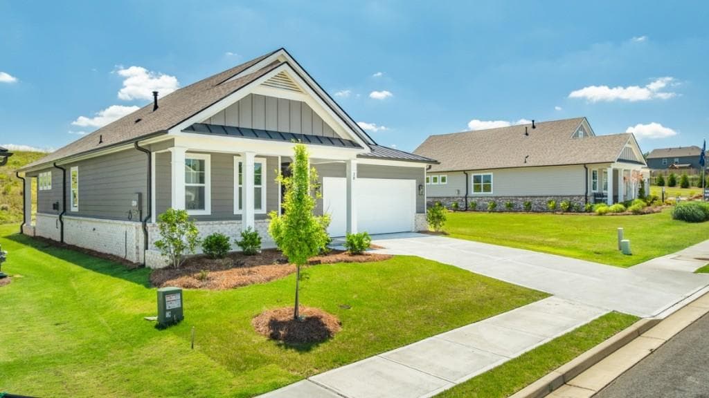 3 bedroom, 2 bathroom, 1,672 sq ft single family residence for sale at 38 Lakeview Point, Dallas, GA 30157 — photo 2
