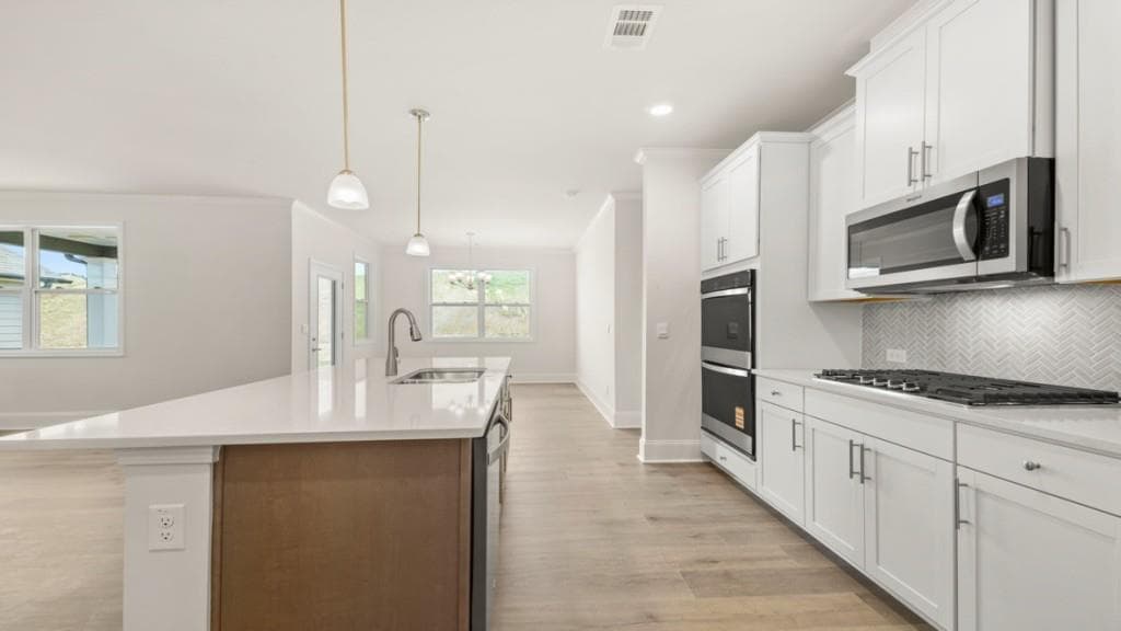 3 bedroom, 2 bathroom, 1,672 sq ft single family residence for sale at 38 Lakeview Point, Dallas, GA 30157 — photo 8