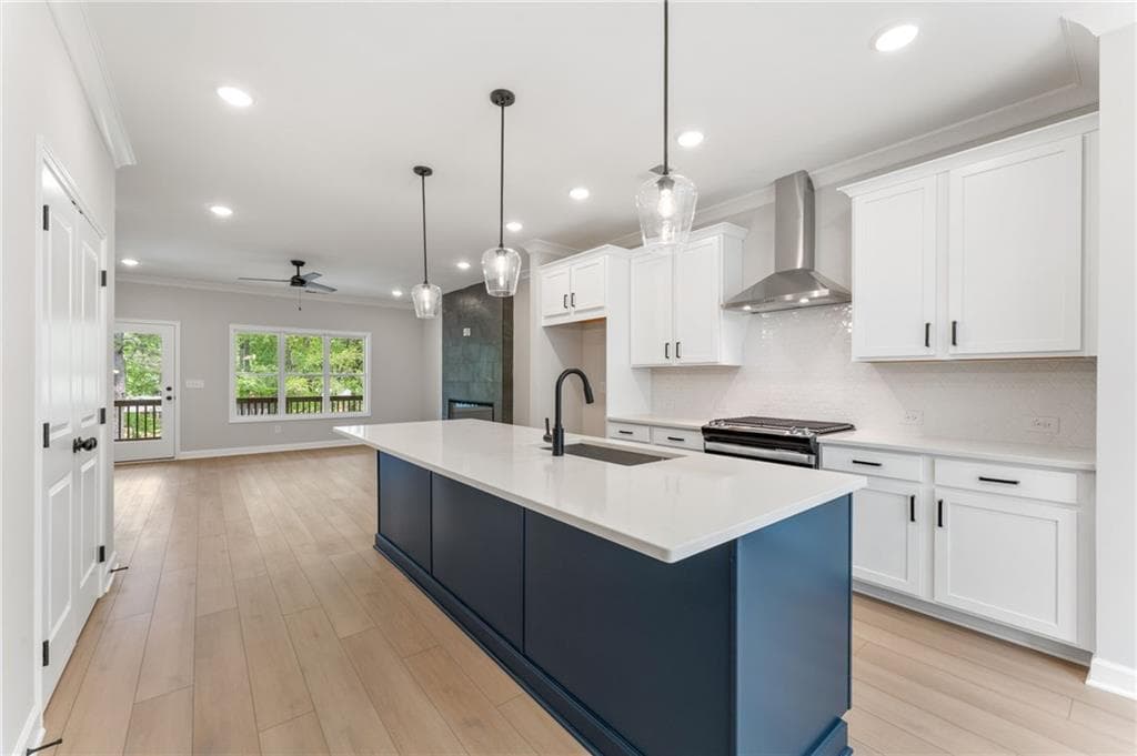 3 bedroom, 4 bathroom, 1,824 sq ft townhouse sold at 1923 Deco Drive, Kennesaw, GA 30144