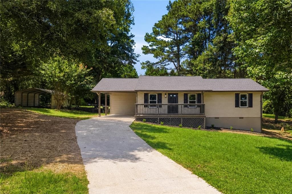 3 bedroom, 2 bathroom, 1,240 sq ft single family residence under contract at 700 John Deere Road, Monroe, GA 30656