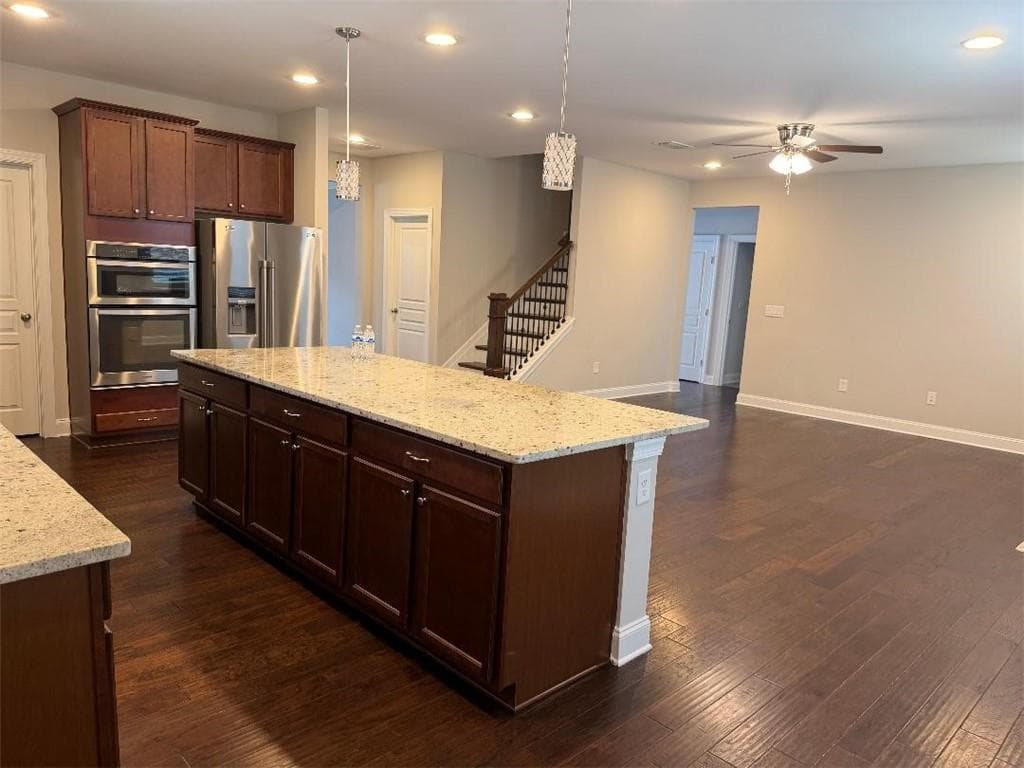 5 bedroom, 4 bathroom, 2,874 sq ft single family residence under contract at 311 Chesterfield Cove, Woodstock, GA 30189 — photo 10