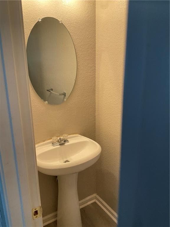 3 bedroom, 3 bathroom, 1,280 sq ft townhouse for sale at 2014 Shawn Wayne Circle, Atlanta, GA 30316 — photo 2