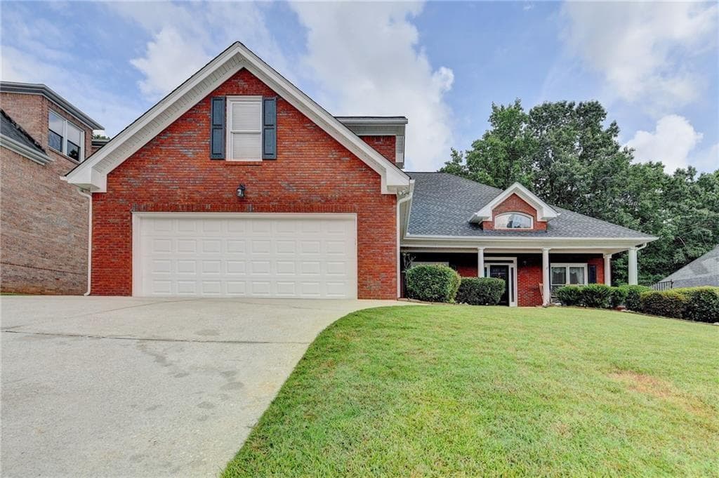 6 bedroom, 5 bathroom, 4,021 sq ft single family residence sold at 1195 Home Place Drive, Lawrenceville, GA 30043