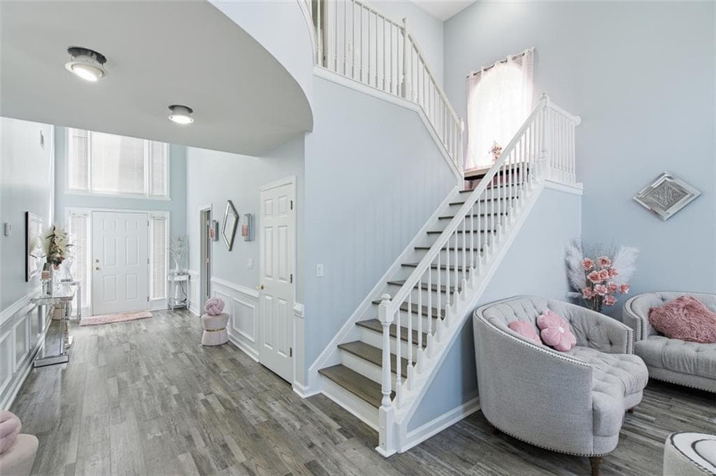 6 bedroom, 3 bathroom, 3,383 sq ft single family residence for sale at 5318 Twin Creeks Place, Norcross, GA 30071 — photo 7