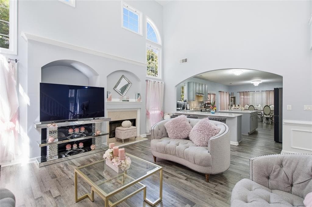 6 bedroom, 3 bathroom, 3,383 sq ft single family residence for sale at 5318 Twin Creeks Place, Norcross, GA 30071 — photo 6