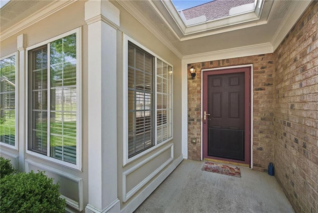 3 bedroom, 2 bathroom, 1,700 sq ft condominium for sale at 2994 Oakside Circle, Alpharetta, GA 30004 — photo 9