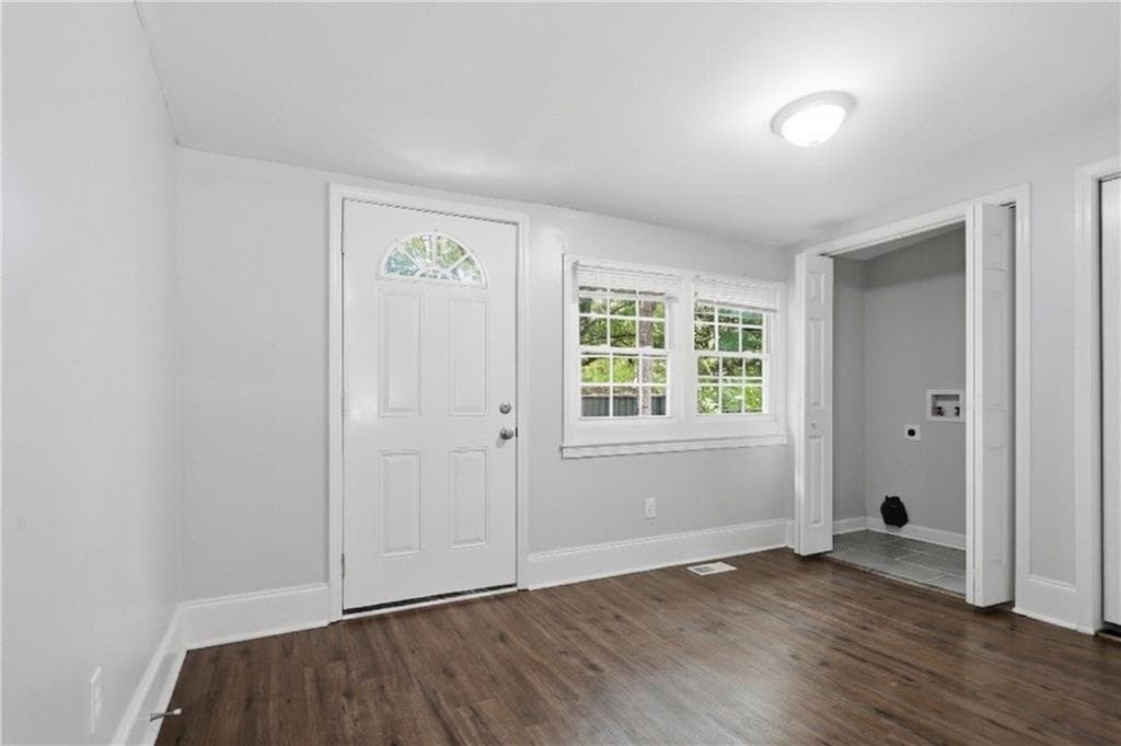 3 bedroom, 2 bathroom, 1,296 sq ft single family residence for sale at 1867 Conrad Avenue, Atlanta, GA 30315 — photo 9