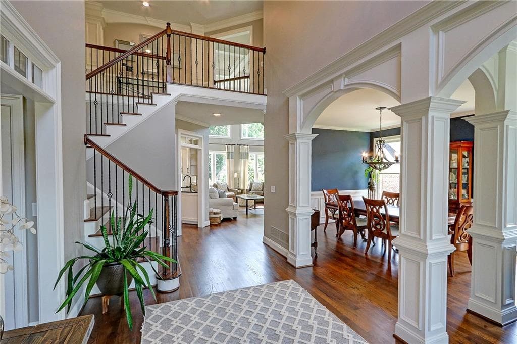 6 bedroom, 6 bathroom, 4,806 sq ft single family residence under contract at 5160 Millwood Drive, Canton, GA 30114 — photo 3