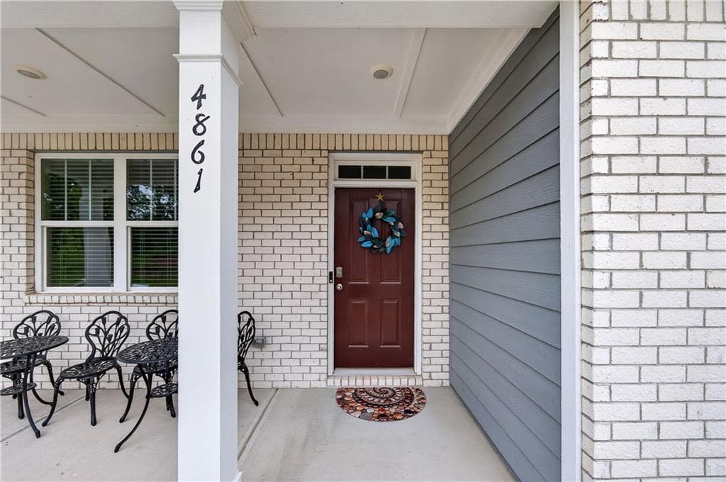 5 bedroom, 3 bathroom, 2,577 sq ft single family residence for sale at 4861 Layton Drive, Lithia Springs, GA 30122 — photo 4