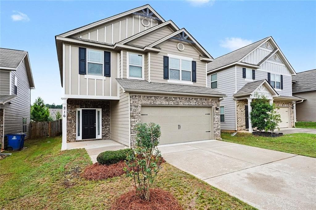 4 bedroom, 3 bathroom, 2,174 sq ft single family residence under contract at 216 Leland Lane, Mcdonough, GA 30253 — photo 2