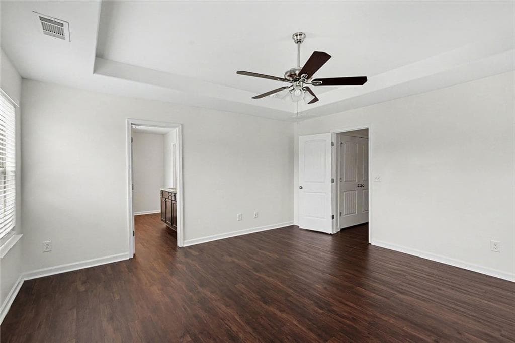 4 bedroom, 3 bathroom, 2,174 sq ft single family residence under contract at 216 Leland Lane, Mcdonough, GA 30253 — photo 9