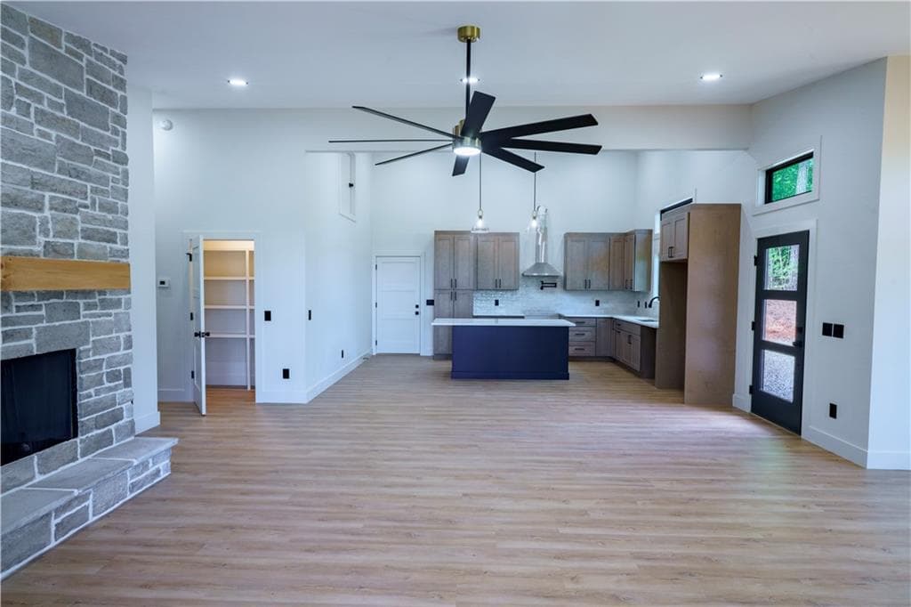 2 bedroom, 2 bathroom, 1,483 sq ft single family residence for sale at 215 Brookhaven Dr., Blairsville, GA 30512 — photo 3