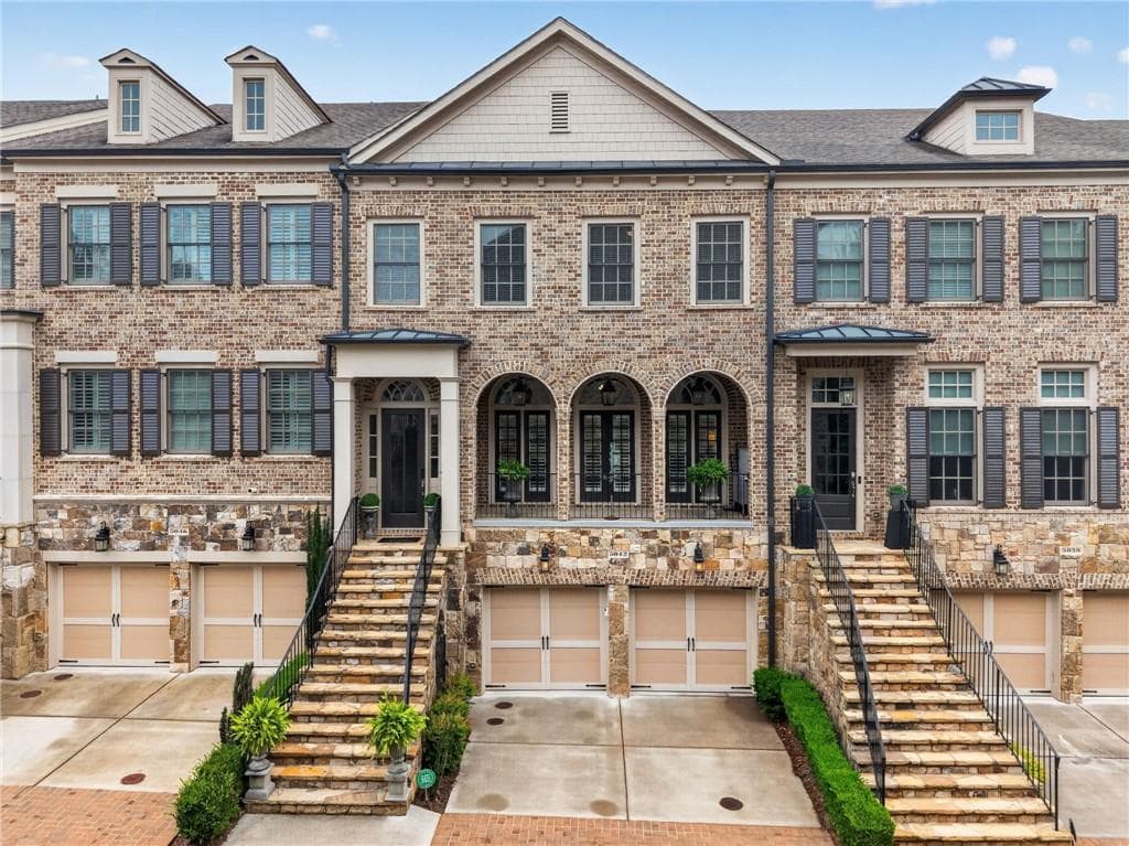5042 Merton Lane