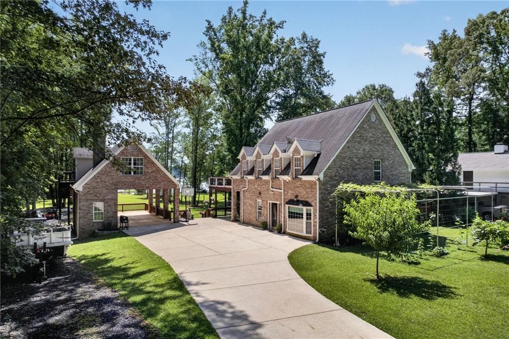 4 bedroom, 3 bathroom, 3,174 sq ft single family residence for sale at 293 Buckhorn Drive, Temple, GA 30179 — photo 3