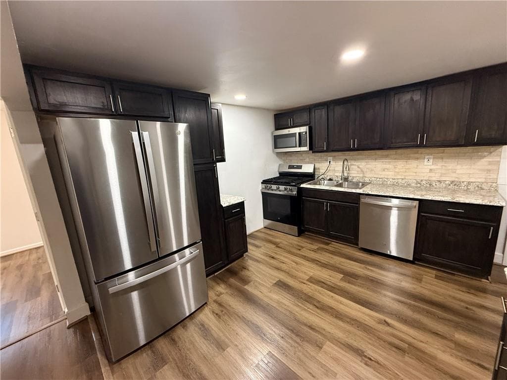 4 bedroom, 2 bathroom, 1,514 sq ft single family residence for sale at 2523 Hood Avenue, Atlanta, GA 30318 — photo 5