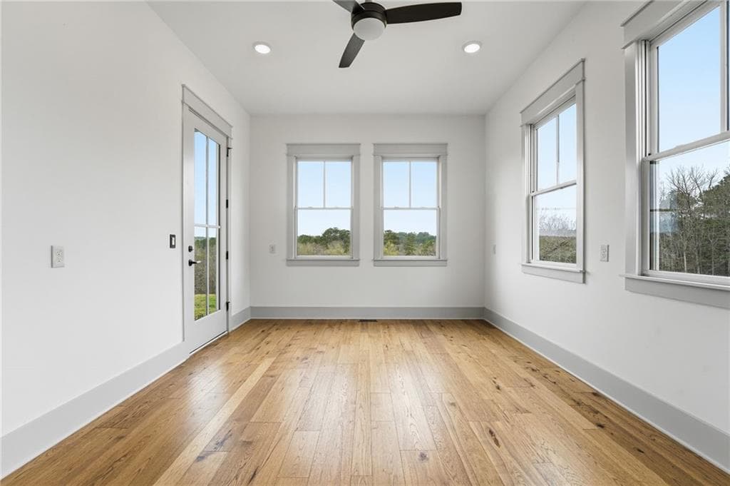 4 bedroom, 4 bathroom, 3,777 sq ft single family residence under contract at 738 Overlook Trail, Acworth, GA 30101 — photo 9