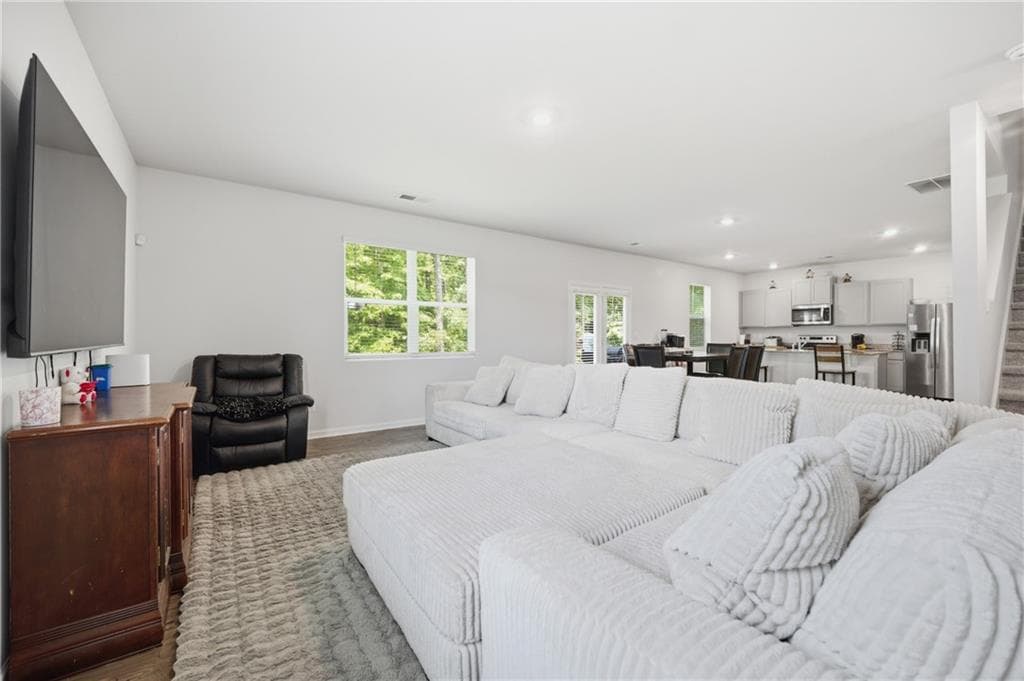 4 bedroom, 3 bathroom, 2,178 sq ft single family residence for sale at 5387 Coldstream Drive, South Fulton, GA 30213 — photo 4