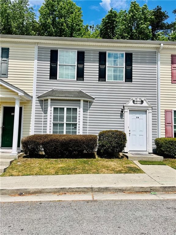 2 bedroom, 3 bathroom, 1,200 sq ft condominium for sale at 990 Harbins Road 2A, Norcross, GA 30093 — photo 1 of 14
