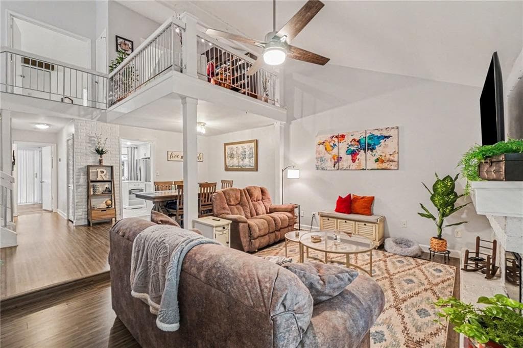 2 bedroom, 2 bathroom, 1,323 sq ft condominium under contract at 3078 Balearic Drive, Marietta, GA 30067 — photo 7