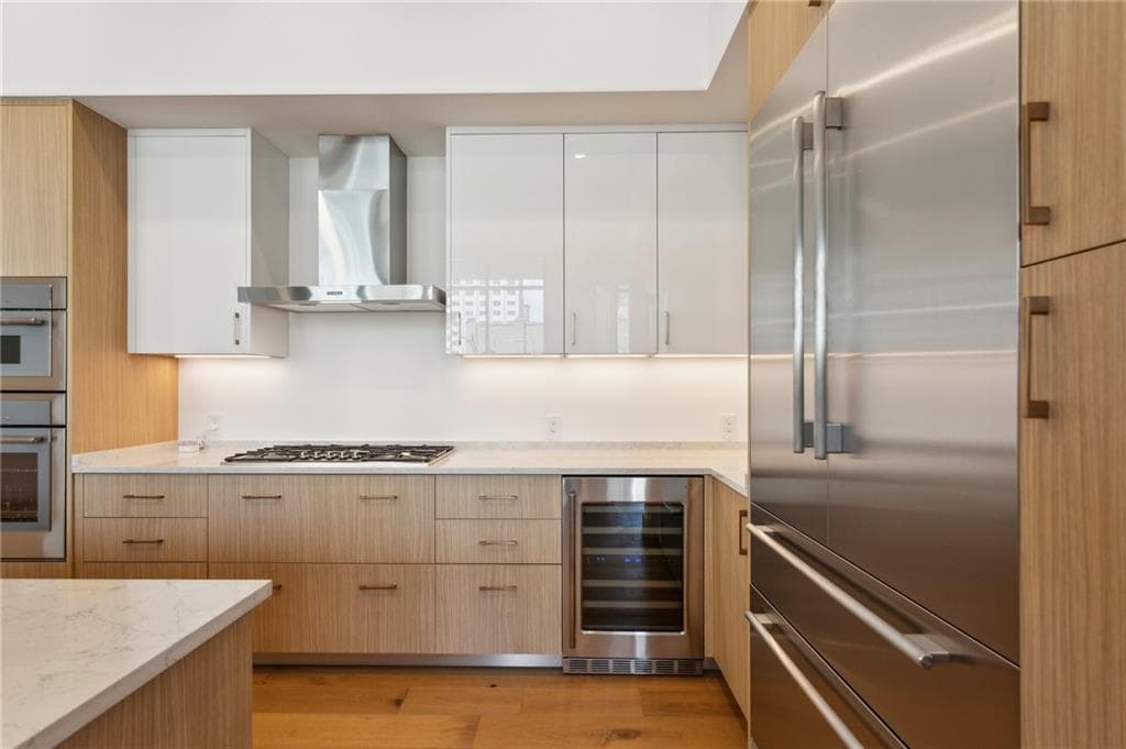 2 bedroom, 3 bathroom, 1,470 sq ft condominium for rent at 2425 Peachtree Road 403, Atlanta, GA 30305 for $8,100 a month — photo 10