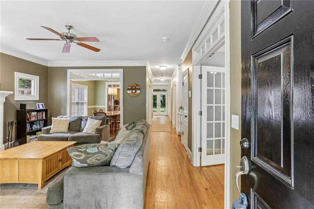 4 bedroom, 2 bathroom, 1,915 sq ft single family residence under contract at 3158 Alston Drive, Decatur, GA 30032 — photo 6