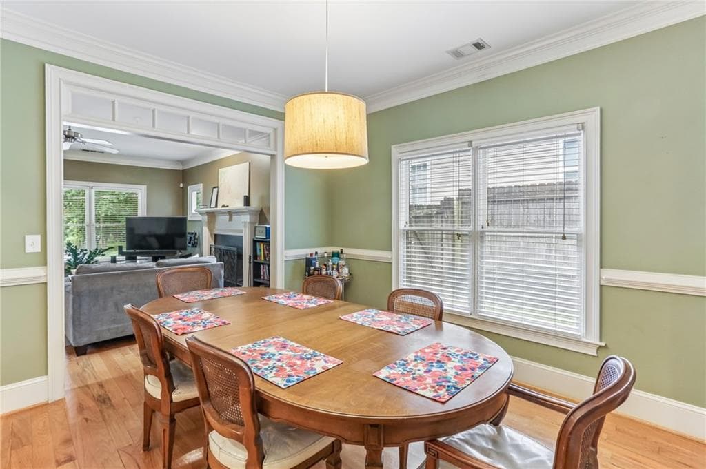 4 bedroom, 2 bathroom, 1,915 sq ft single family residence under contract at 3158 Alston Drive, Decatur, GA 30032 — photo 10