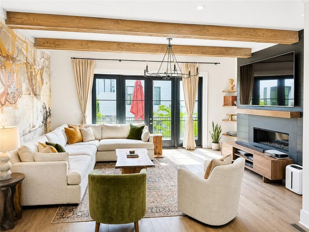 3 bedroom, 4 bathroom, 3,040 sq ft townhouse for sale at 2522 Appleden Place 6, Atlanta, GA 30319 — photo 6