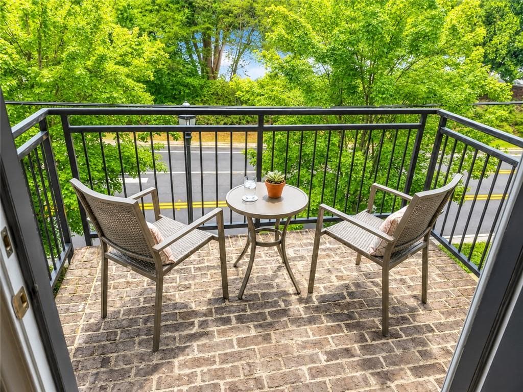 3 bedroom, 4 bathroom, 3,040 sq ft townhouse for sale at 2522 Appleden Place 6, Atlanta, GA 30319 — photo 9