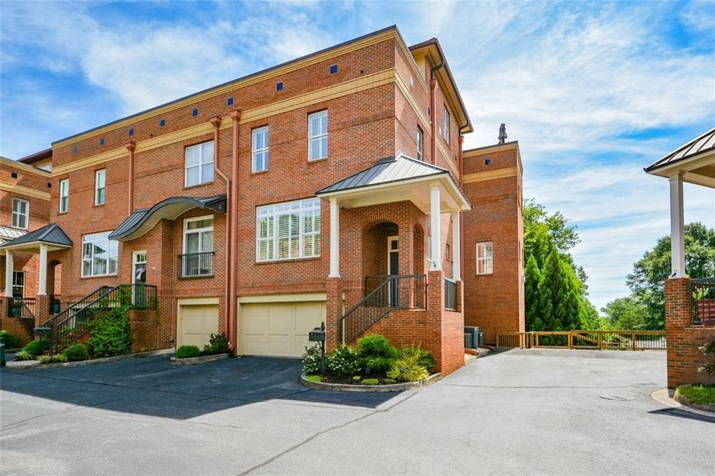 5 bedroom, 5 bathroom, 4,617 sq ft townhouse for sale at 40 Emerson Hill Square, Marietta, GA 30060 — photo 4