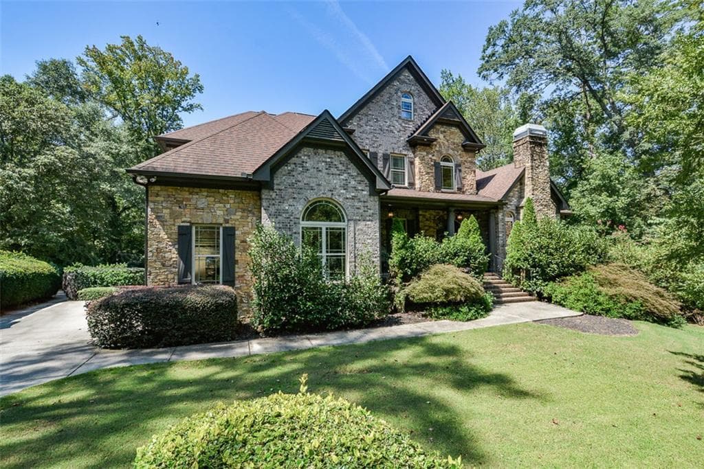 5 bedroom, 6 bathroom single family residence for rent at 2210 Spalding Drive, Atlanta, GA 30350 for $10,500 a month — photo 6