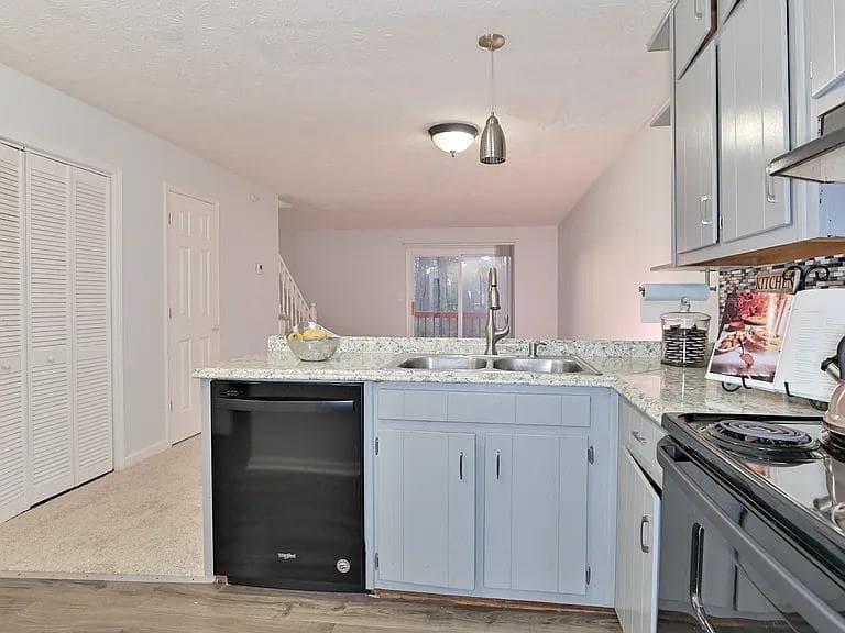 4 bedroom, 4 bathroom, 2,310 sq ft single family residence for sale at 123-25 Curtis Road, Lawrenceville, GA 30046 — photo 4