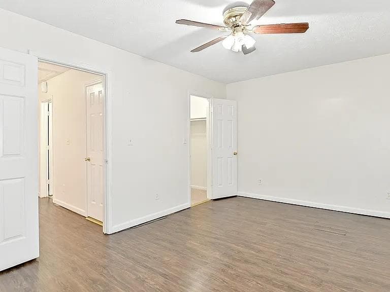 4 bedroom, 4 bathroom, 2,310 sq ft single family residence for sale at 123-25 Curtis Road, Lawrenceville, GA 30046 — photo 8