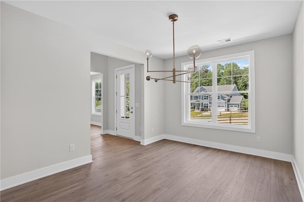 5 bedroom, 3 bathroom, 2,805 sq ft single family residence for sale at 2541 Parkside Way Lot 398, Gainesville, GA 30507 — photo 8