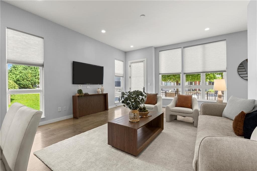3 bedroom, 4 bathroom, 2,022 sq ft townhouse under contract at 1463 La France Street 13, Atlanta, GA 30307 — photo 6