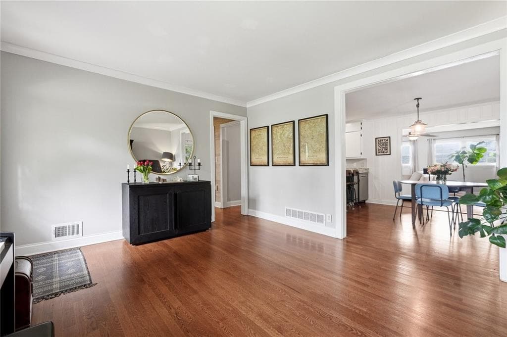 3 bedroom, 2 bathroom, 1,453 sq ft single family residence for sale at 3401 Emerson Street, Smyrna, GA 30082 — photo 7