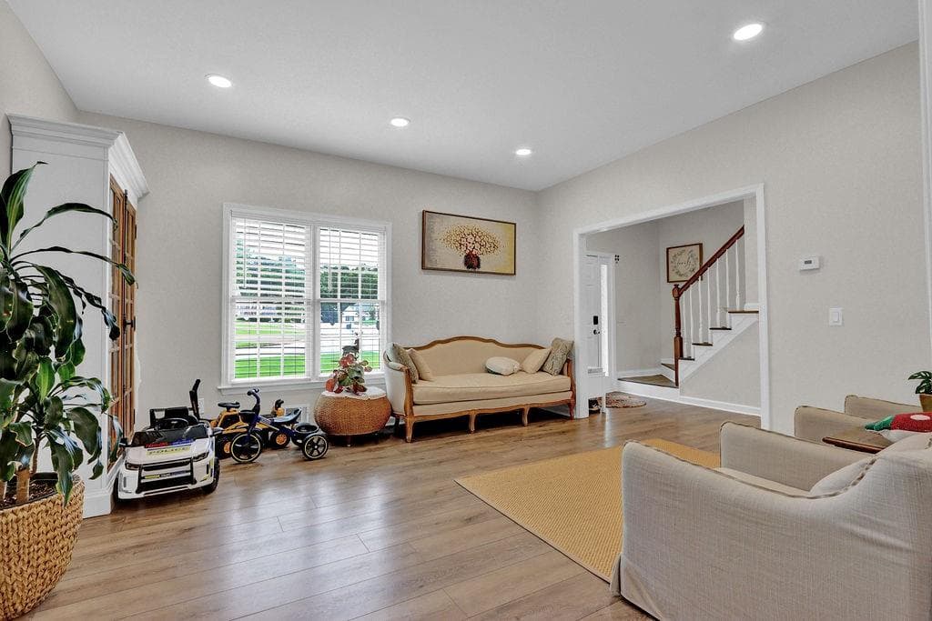 5 bedroom, 4 bathroom, 3,228 sq ft single family residence for sale at 3960 Oak Park Drive, Suwanee, GA 30024 — photo 2