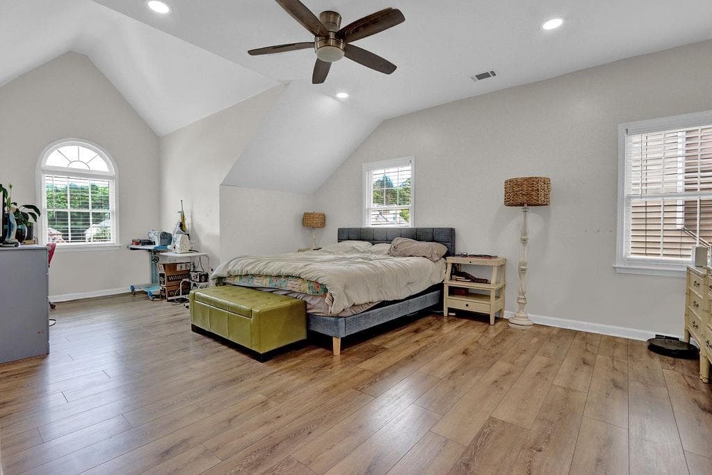5 bedroom, 4 bathroom, 3,228 sq ft single family residence for sale at 3960 Oak Park Drive, Suwanee, GA 30024 — photo 8
