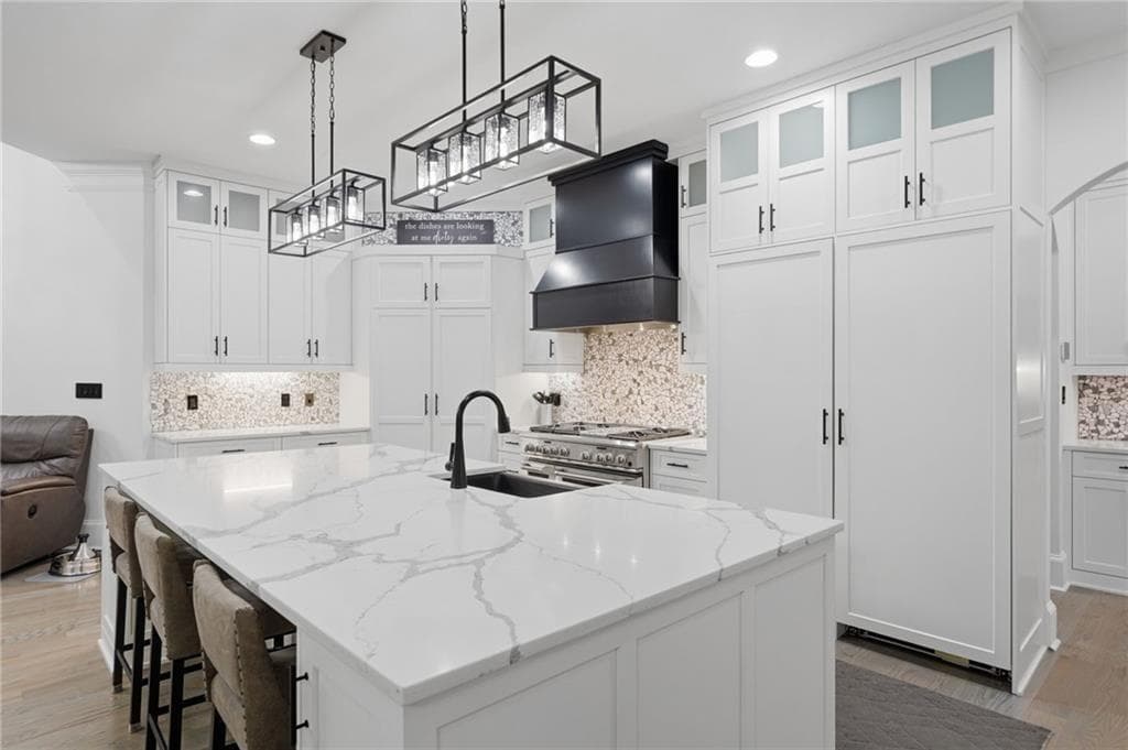6 bedroom, 8 bathroom, 8,452 sq ft single family residence for sale at 2885 Manor Bridge Drive, Milton, GA 30004 — photo 7