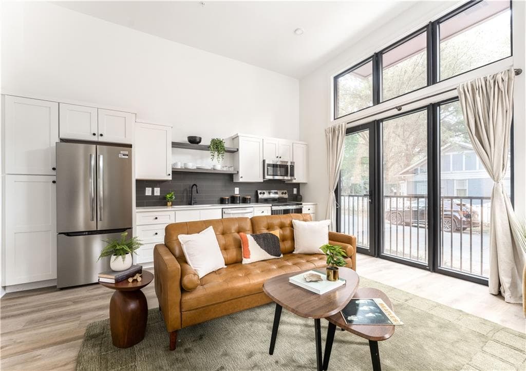 1 bedroom, 1 bathroom apartment for rent at 1160 Gracewood Avenue 111, Atlanta, GA 30316 for $1,250 a month — photo 2