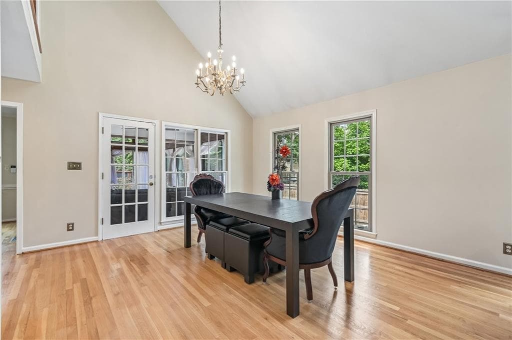 4 bedroom, 3 bathroom, 3,196 sq ft single family residence for sale at 7430 Talbot Colony, Atlanta, GA 30328 — photo 6