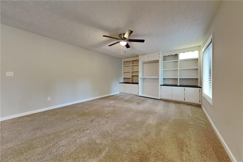 4 bedroom, 3 bathroom, 2,448 sq ft single family residence for rent at 5142 Manitou Way, Stone Mountain, GA 30087 for $2,190 a month — photo 4