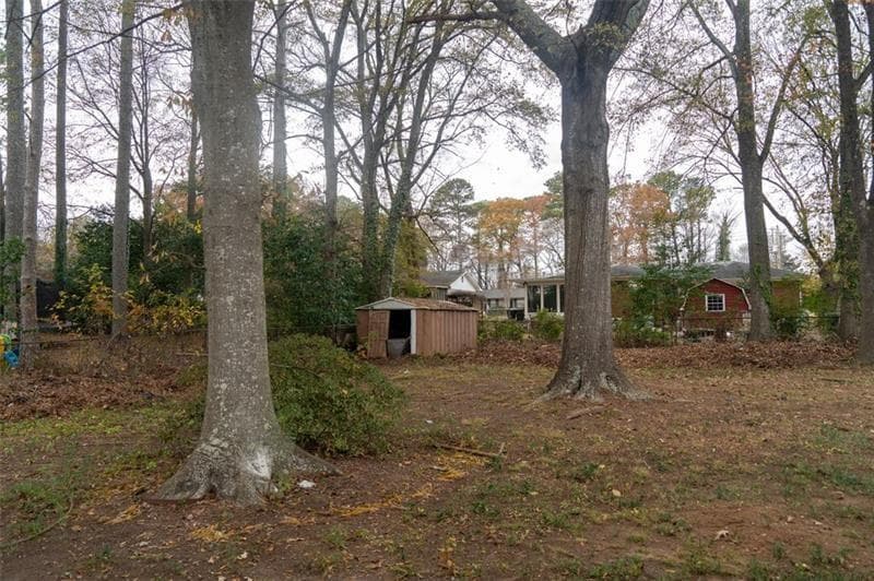 duplex under contract at 679 Winchester Lane, Norcross, GA 30071 — photo 10
