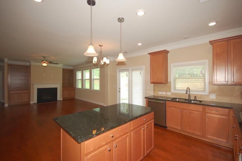 5 bedroom, 4 bathroom, 2,997 sq ft single family residence for rent at 235 Haney Road, Woodstock, GA 30188 for $3,315 a month — photo 5