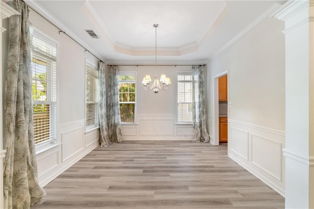 3 bedroom, 2 bathroom, 2,124 sq ft single family residence under contract at 3610 Spring Beauty Court, Powder Springs, GA 30127 — photo 8