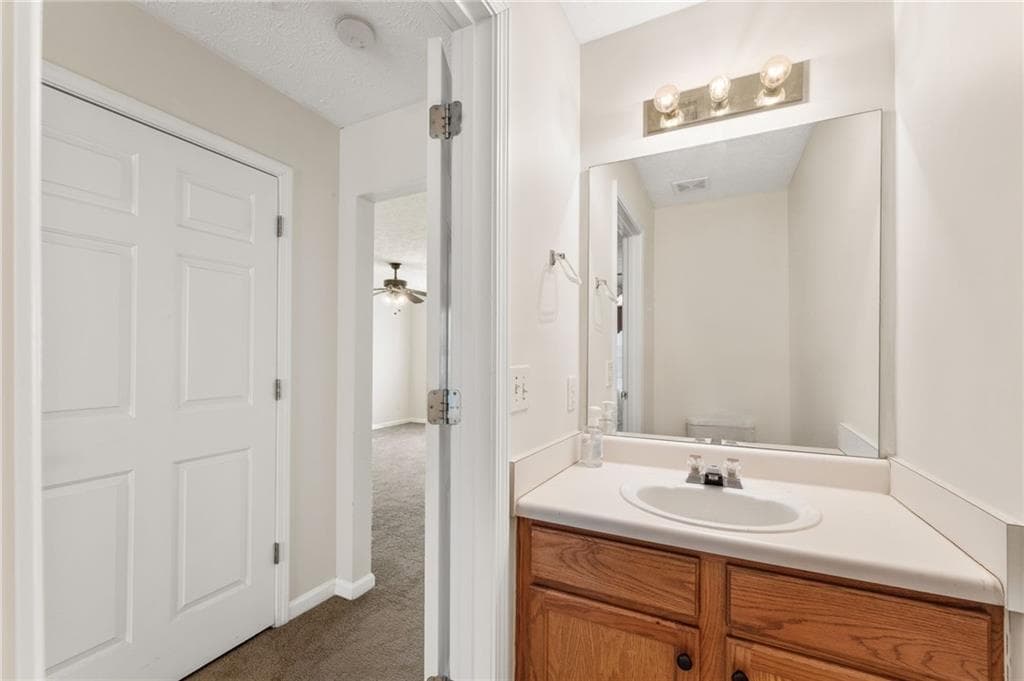 3 bedroom, 3 bathroom, 1,416 sq ft townhouse under contract at 3027 Fair Creek Court, Lithonia, GA 30338 — photo 10