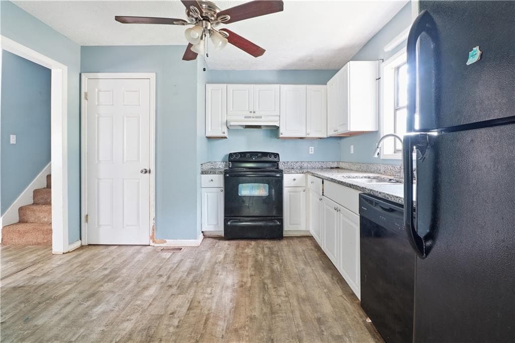 3 bedroom, 2 bathroom, 1,548 sq ft single family residence for sale at 3521 Mustang Drive, Powder Springs, GA 30127 — photo 7