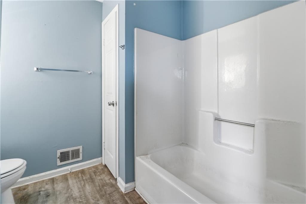3 bedroom, 2 bathroom, 1,548 sq ft single family residence for sale at 3521 Mustang Drive, Powder Springs, GA 30127 — photo 10