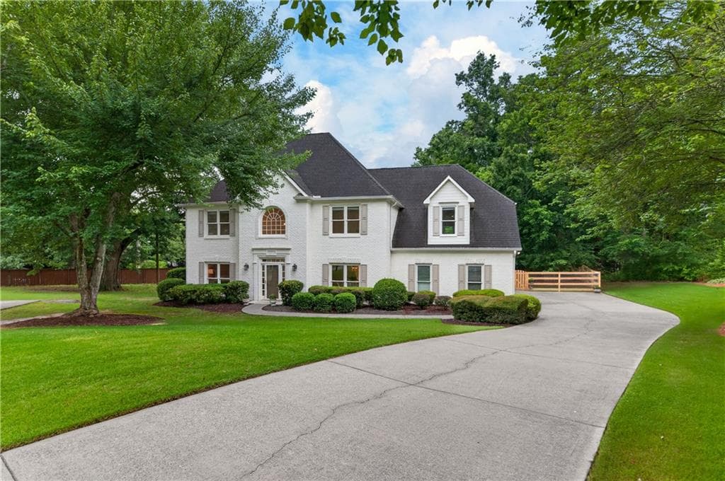 5 bedroom, 3 bathroom, 3,131 sq ft single family residence sold at 1635 Briers Chute, Alpharetta, GA 30004
