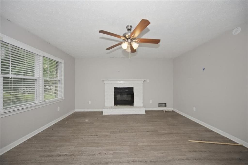 3 bedroom, 2 bathroom, 1,312 sq ft single family residence under contract at 4635 Hamlet Walk, Conyers, GA 30094 — photo 5