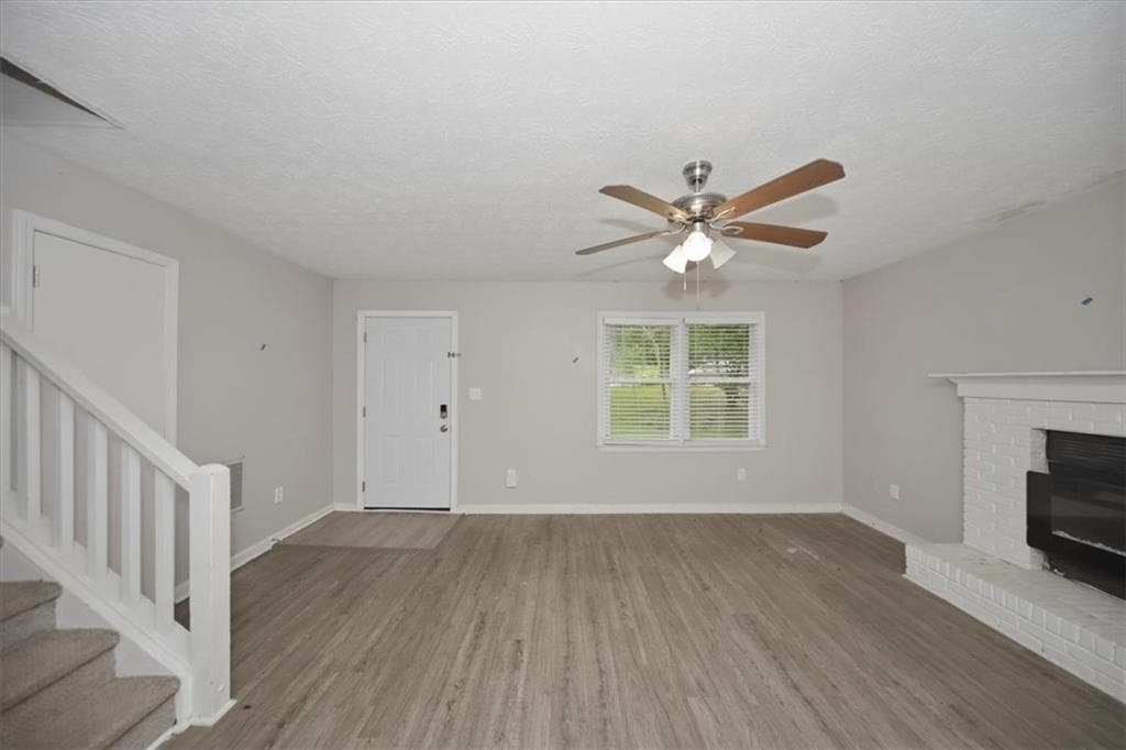 3 bedroom, 2 bathroom, 1,312 sq ft single family residence under contract at 4635 Hamlet Walk, Conyers, GA 30094 — photo 7